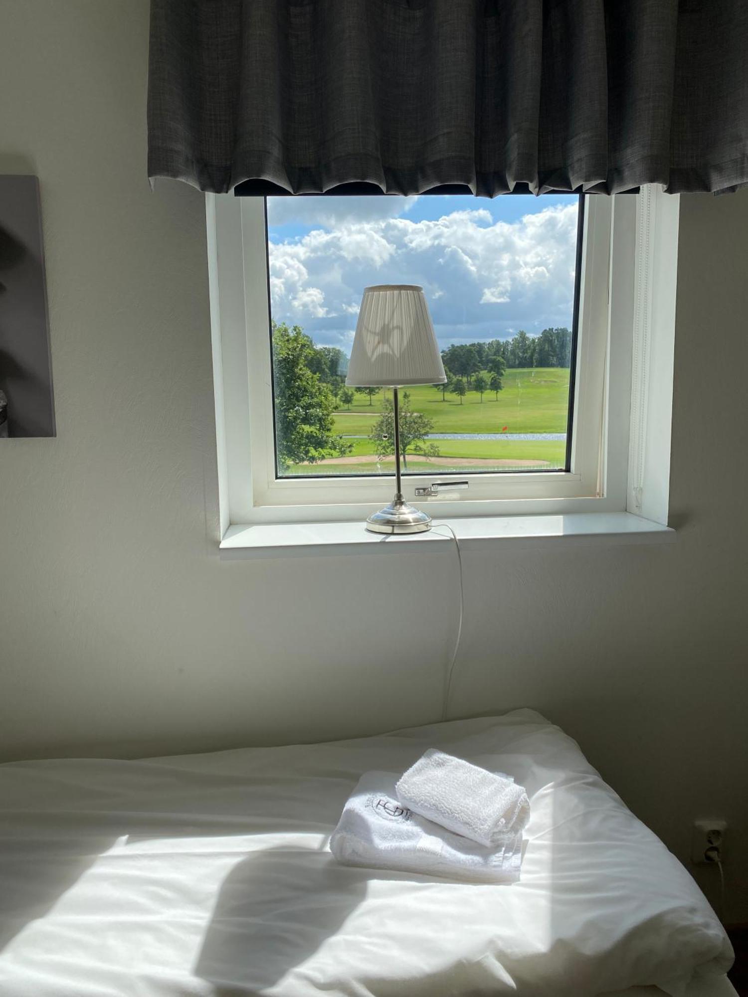 Halmstad Toennersjoe Golf Eldsberga Экстерьер фото